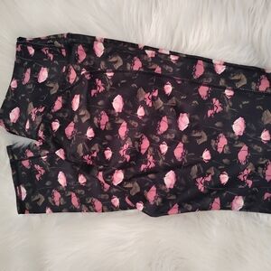 💜Fabletics - Floral Black and Pink Leggings